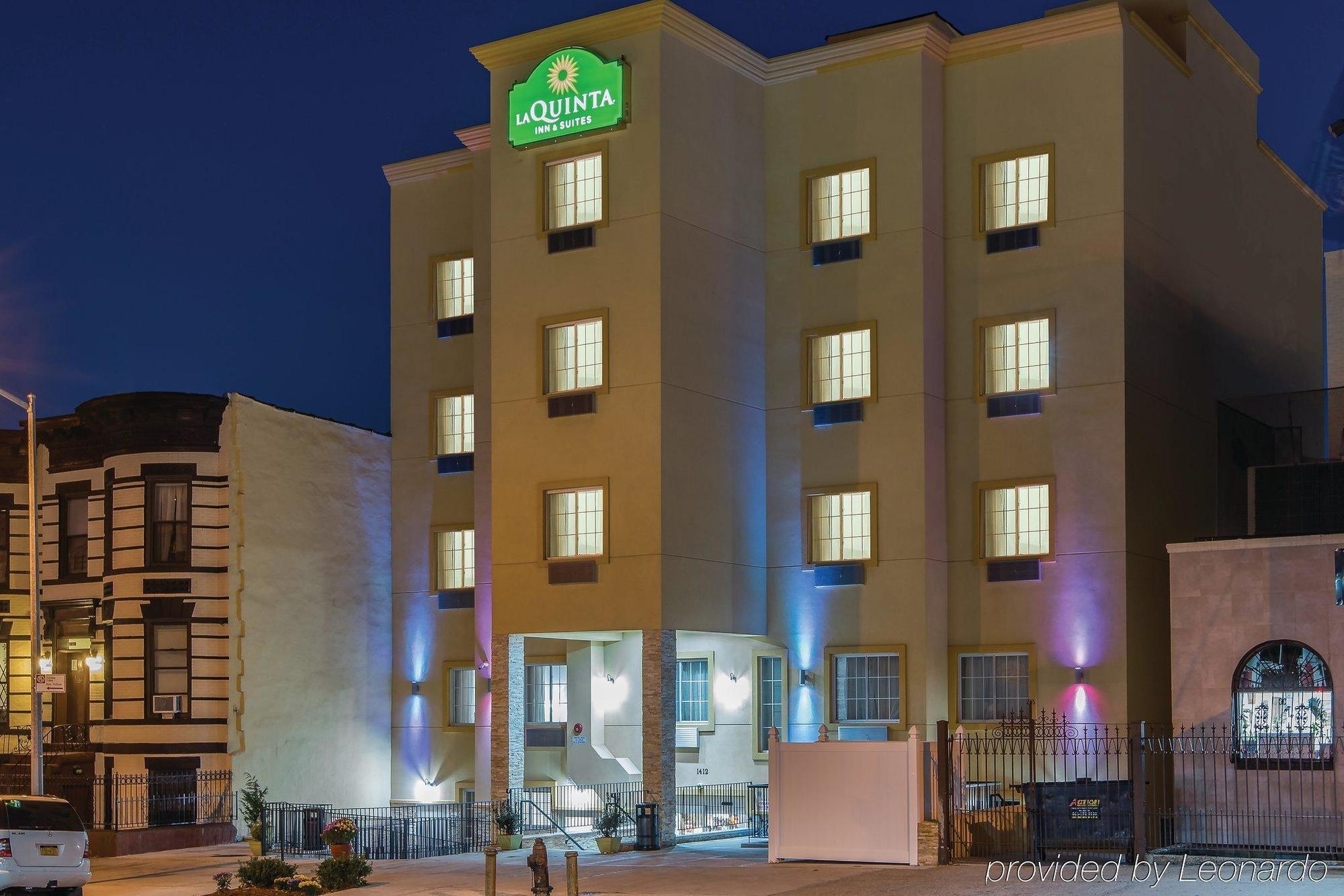 Hotel La Quinta By Wyndham Brooklyn East New York Exterior foto