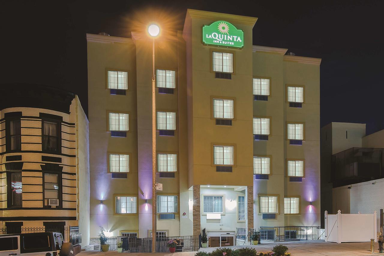 Hotel La Quinta By Wyndham Brooklyn East New York Exterior foto